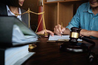 Man filing a will contest